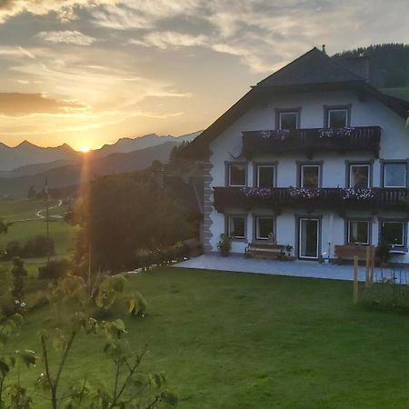 Апартаменты Schweizer Hof Тамсвег Экстерьер фото